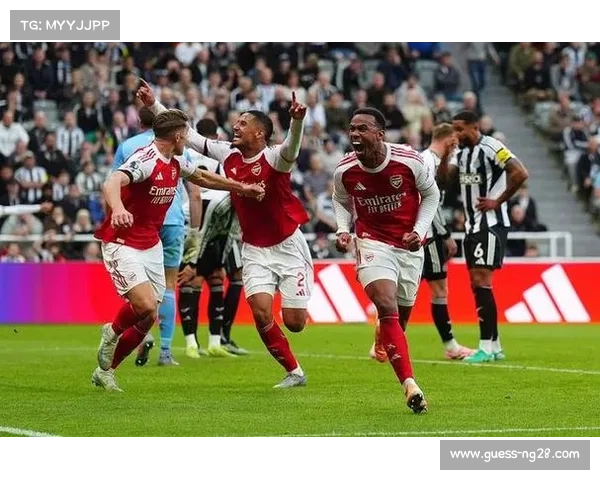 英超争冠格局微变，阿森纳领跑优势仍存，切尔西悄然赶上